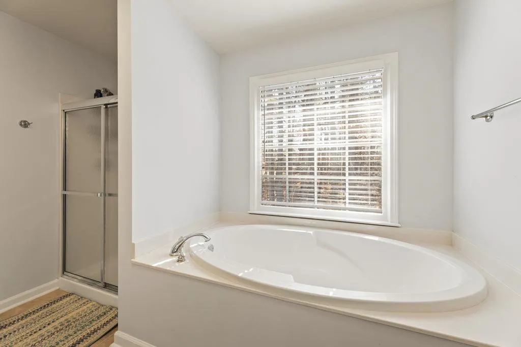 Powder Springs, Georgia 30127, United States, 5 Bedrooms Bedrooms, ,4 BathroomsBathrooms,Residential,Active,92735