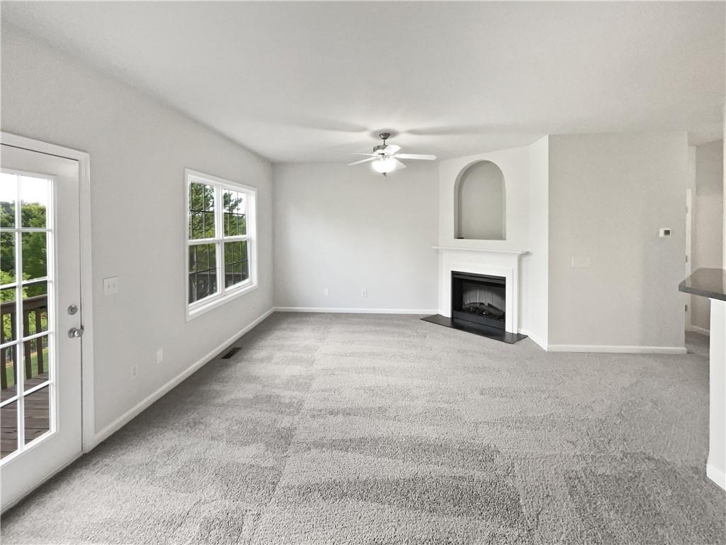 2438 Suwanee Pointe Drive