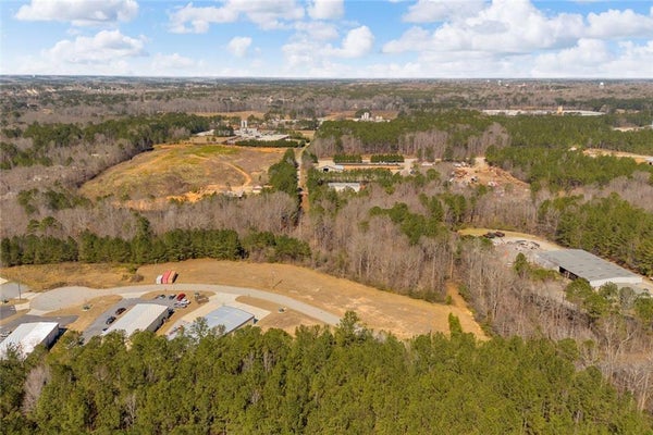 2061 LEROY ANDERSON RD, MONROE, GA 30655 - Image 49400a72f22a8fa553d01571296421e2/1333814304