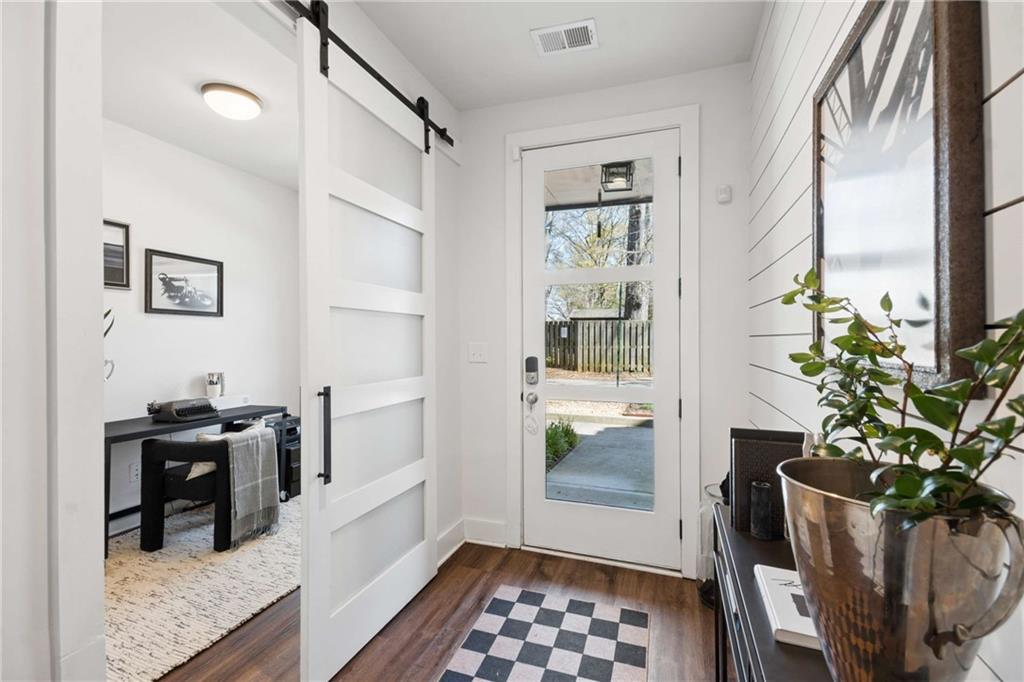 1350 May Avenue SE 9