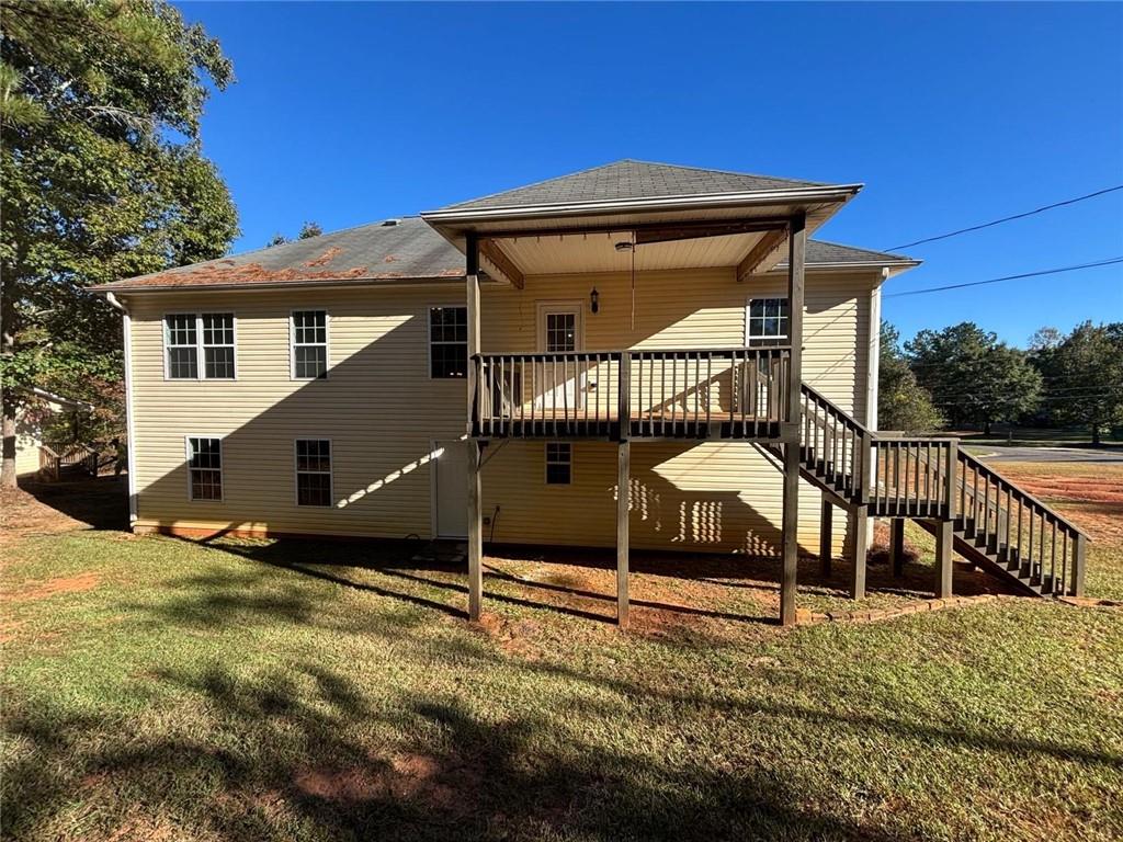 100 Ayden Circle SE