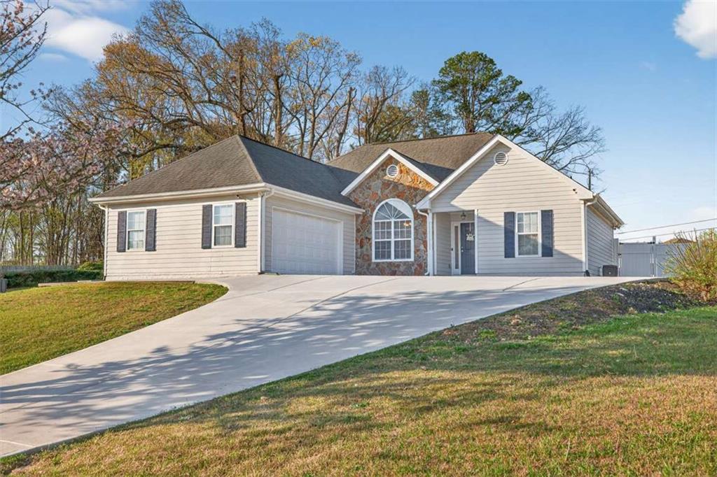 1530 Summer Lake Terrace
