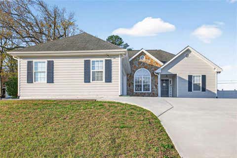 Homes For Sale - 1530 Summer Lake Terrace<br/> Loganville, GA 30052