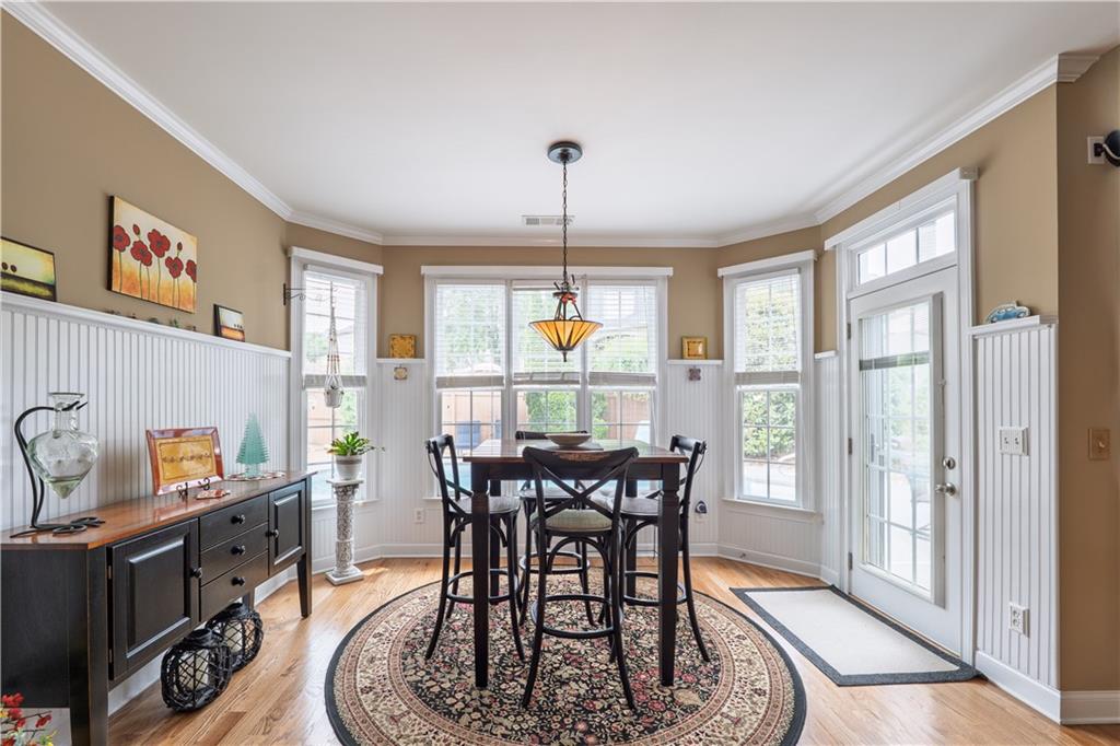 4721 W Lakeshore Drive, Acworth, Georgia image 22