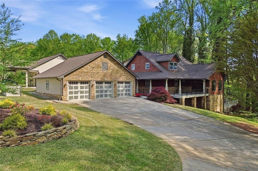 611 Elliott Road