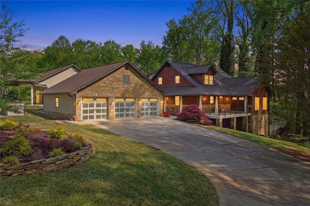 611 Elliott Road