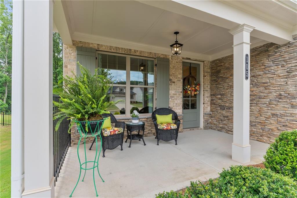 105 Summerlin Drive