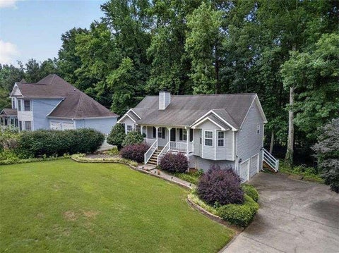 Homes For Sale - 72 Victorian Circle<br/> Dallas, GA 30157