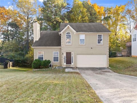 Homes For Sale - 965 Sugar Meadow Drive<br/> Sugar Hill, GA 30518