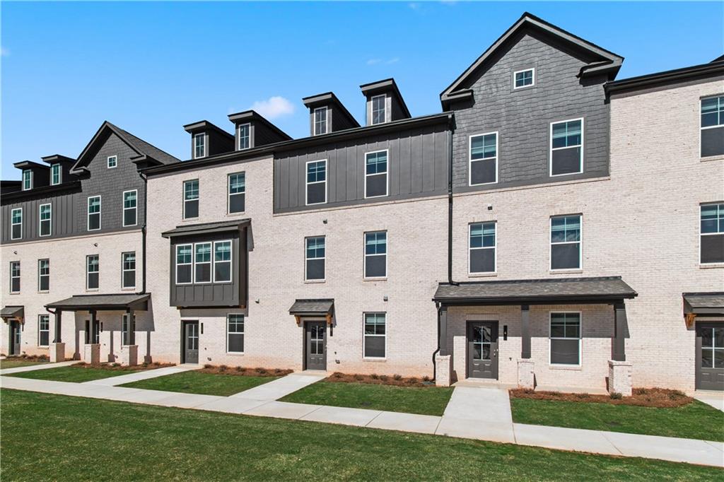 307 Daybreak Lane