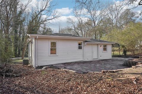 A home in Douglasville