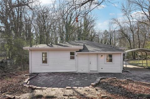 A home in Douglasville