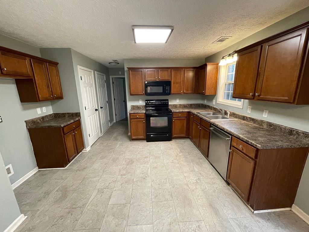 81 Summer Creek Drive