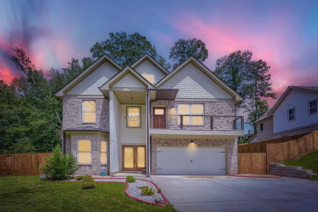 658 Rockbridge Road NW