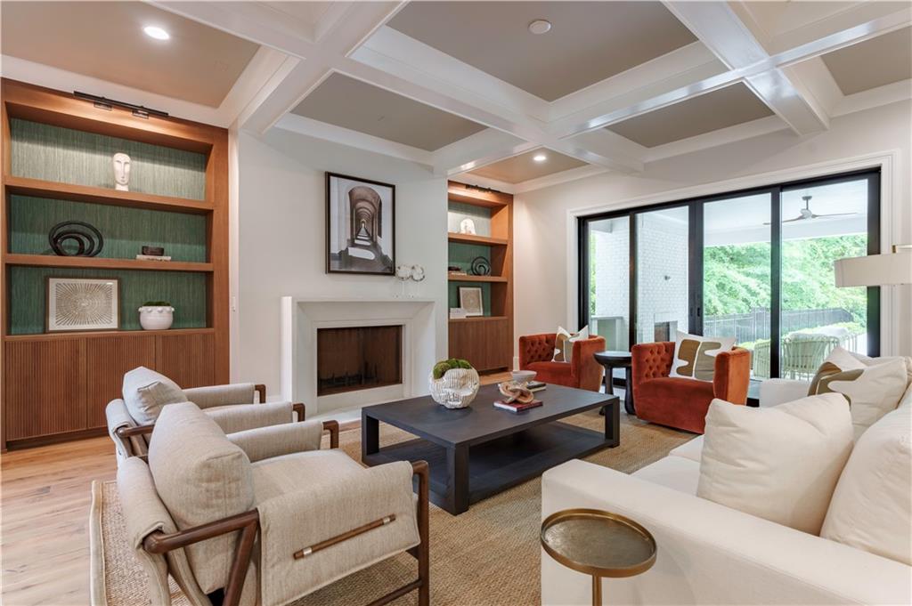 541 Londonberry Road, Atlanta, Georgia image 10