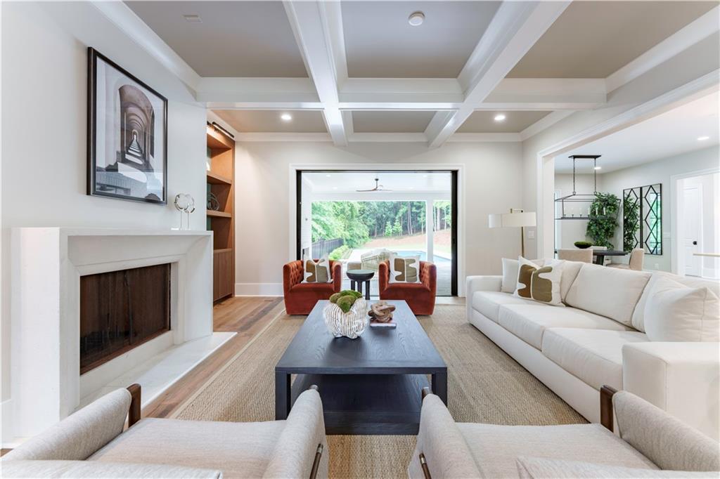 541 Londonberry Road, Atlanta, Georgia image 12