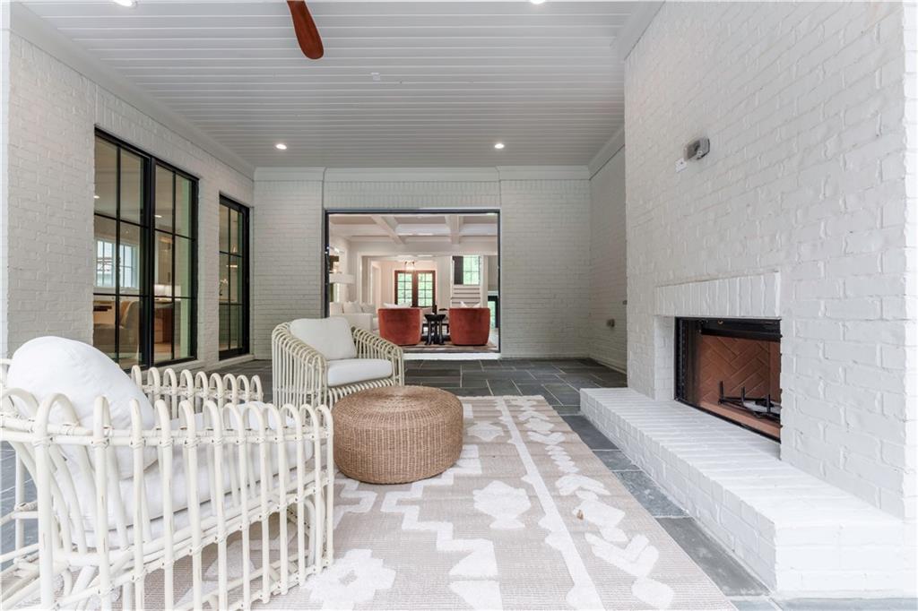 541 Londonberry Road, Atlanta, Georgia image 26