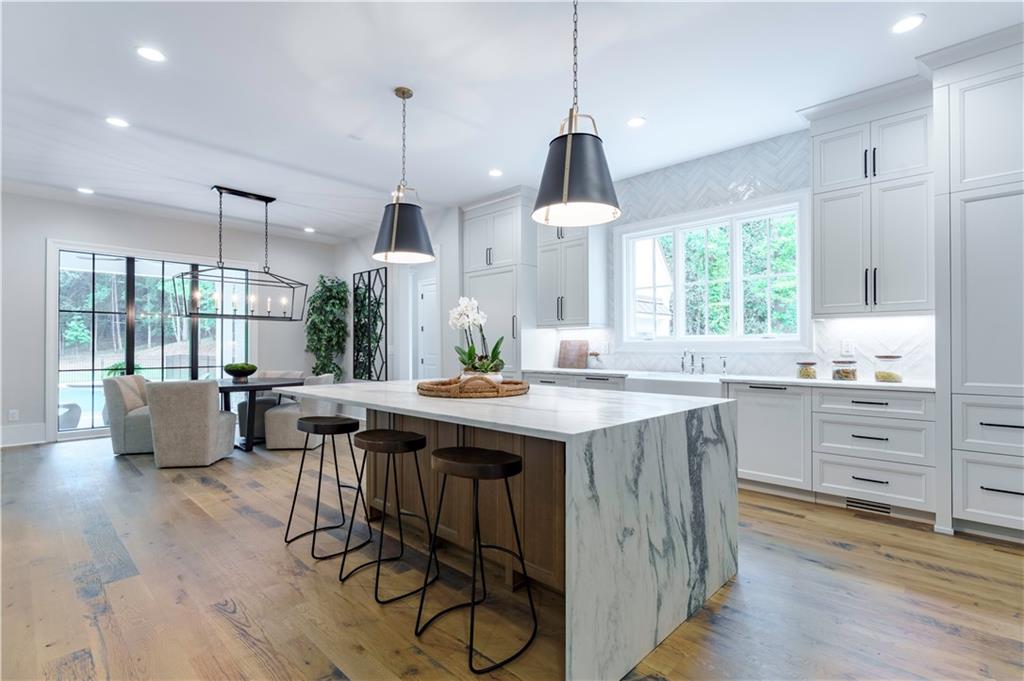 541 Londonberry Road, Atlanta, Georgia image 15