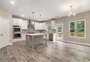 1691 W Hightower Trail