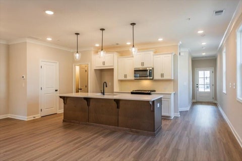 Townhouse For Sale - 234 Admor Lane<br/> Acworth, GA 30102