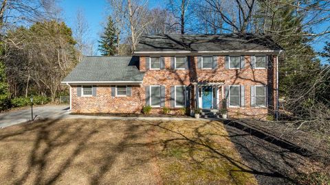 1499 Kings Down Circle Atlanta GA 30338