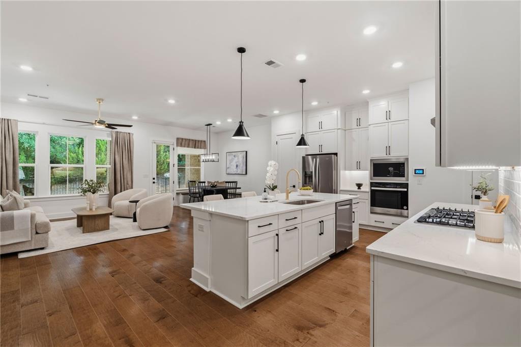 1040 Harper Drive