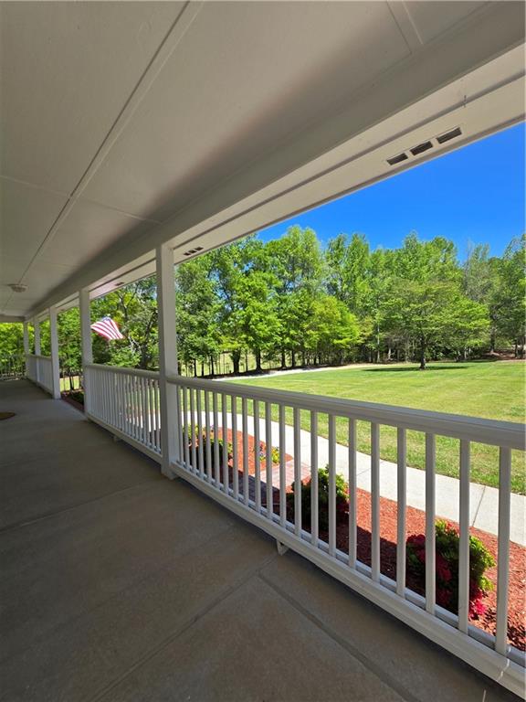 866 Lee Byrd Road, Loganville, Georgia image 15