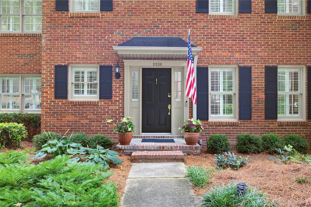 2236 Bohler Road NW