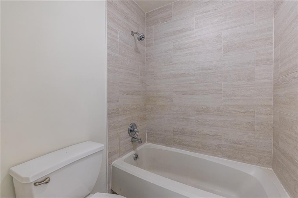 223 Tuxworth Circle, Decatur, Georgia image 32