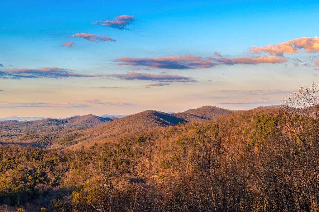 470 Skylight Drive NW