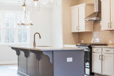 Townhouse For Sale - 1931 Deco Drive<br/> Kennesaw, GA 30144