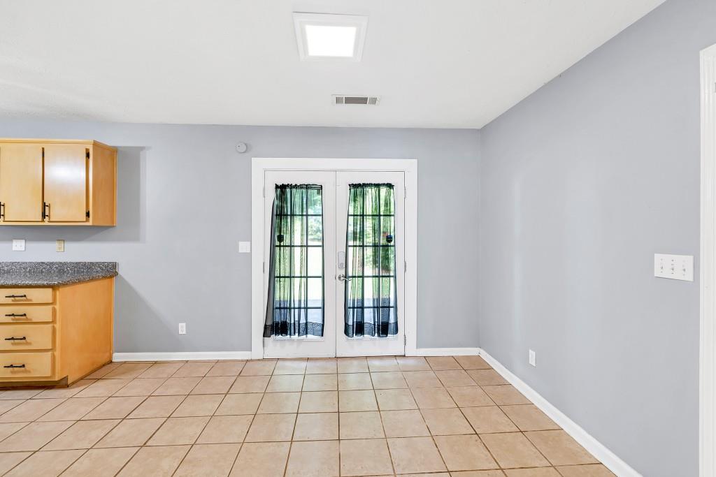 103 Sir Gregory Manor, Lawrenceville, Georgia image 10