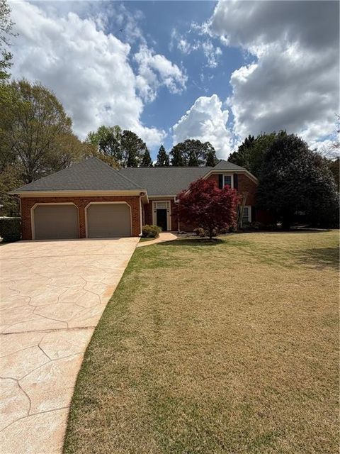 Homes For Sale - 2600 Murdock Road<br/> Marietta, GA 30062