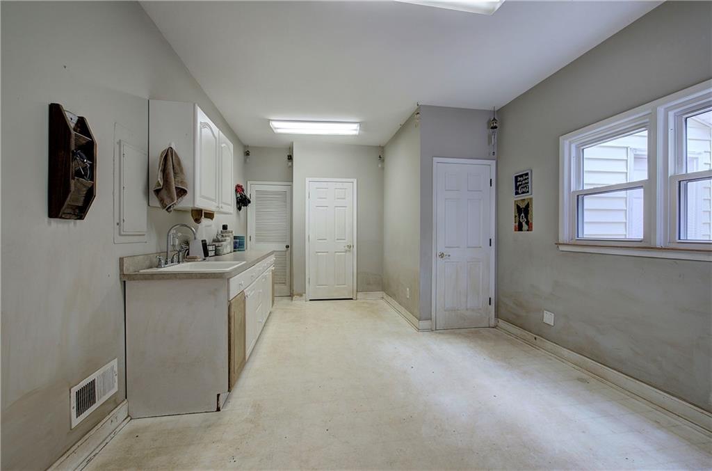 Park Manor - Residential