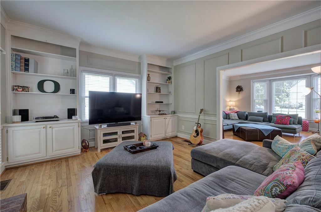 Park Manor - Residential
