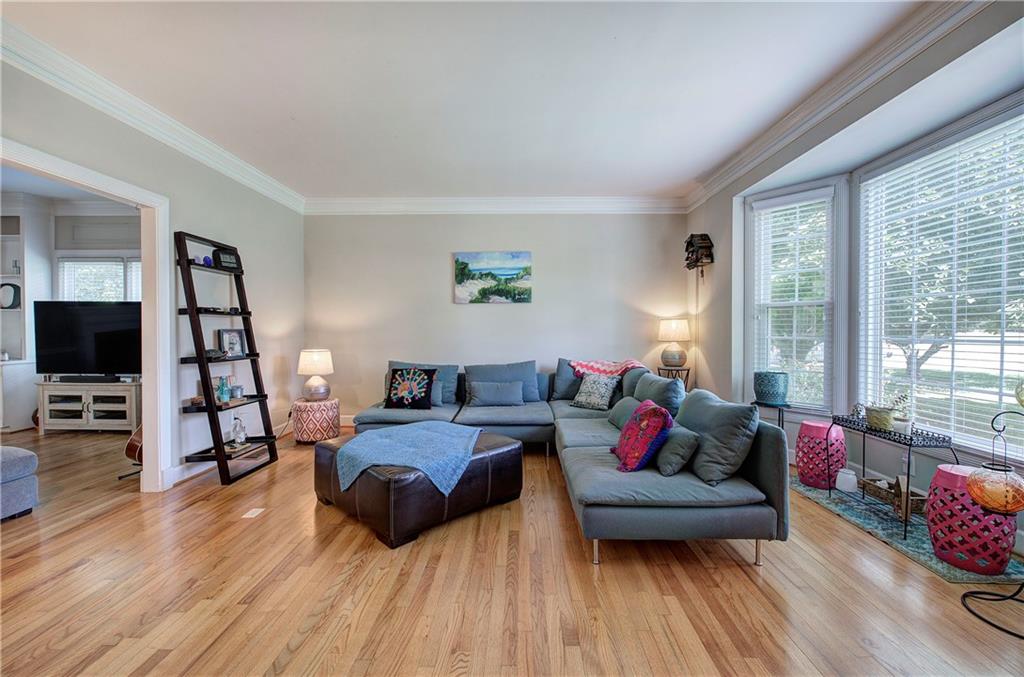 Park Manor - Residential