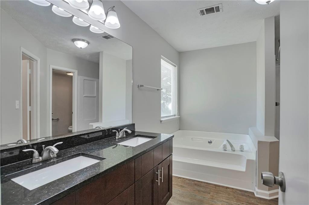 4879 Ardsley Drive, Lithonia, Georgia image 14