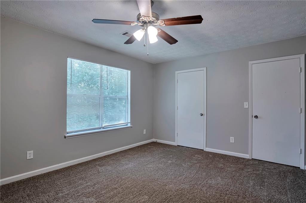 4879 Ardsley Drive, Lithonia, Georgia image 20