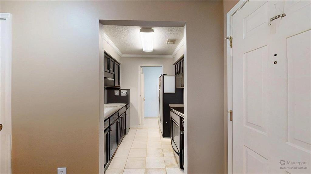 25205 Plantation Drive NE 205