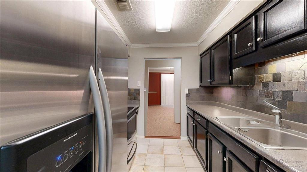 25205 Plantation Drive NE 205