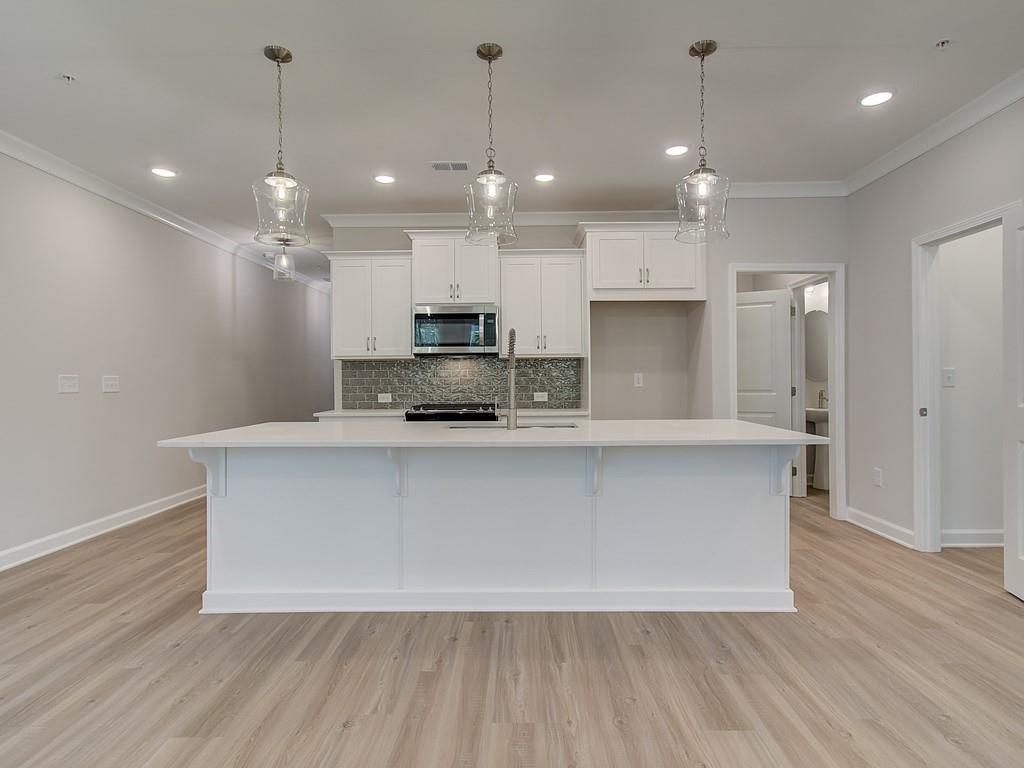 170 Bluffington Way