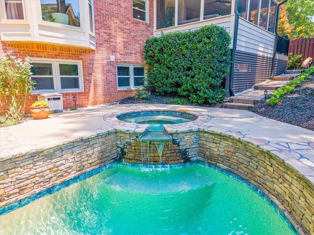 10480 Tuxford Drive