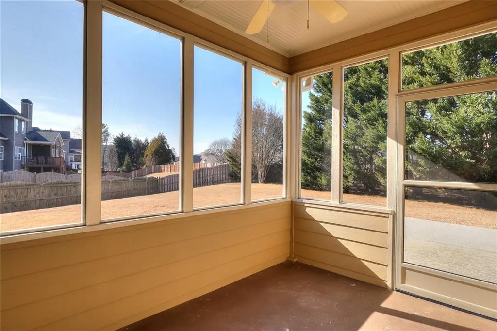 Loganville, Georgia 30052, United States, 3 Bedrooms Bedrooms, ,3 BathroomsBathrooms,Residential,Pending,12971