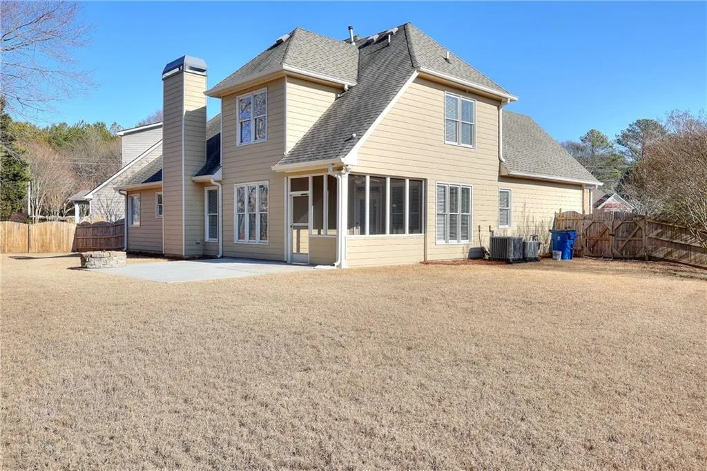 Loganville, Georgia 30052, United States, 3 Bedrooms Bedrooms, ,3 BathroomsBathrooms,Residential,Pending,12971