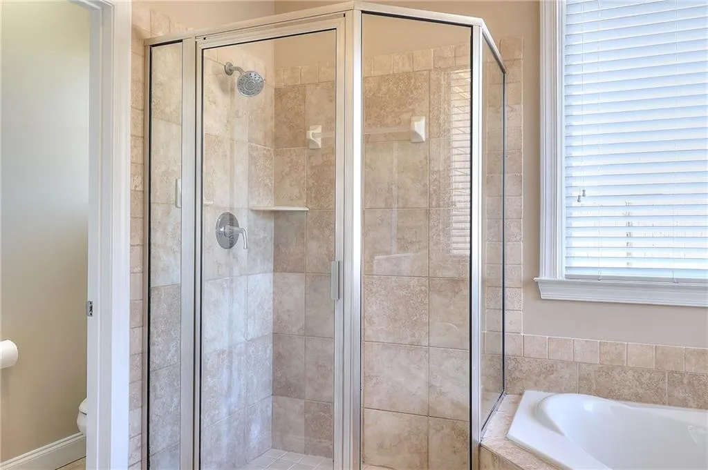 Loganville, Georgia 30052, United States, 3 Bedrooms Bedrooms, ,3 BathroomsBathrooms,Residential,Pending,12971