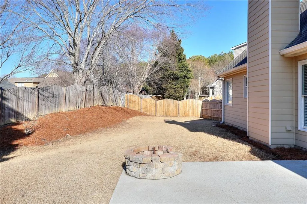 Loganville, Georgia 30052, United States, 3 Bedrooms Bedrooms, ,3 BathroomsBathrooms,Residential,Pending,12971