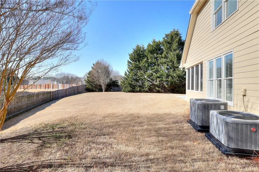 Loganville, Georgia 30052, United States, 3 Bedrooms Bedrooms, ,3 BathroomsBathrooms,Residential,Pending,12971