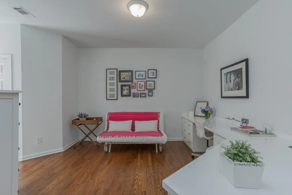 Atlanta, Georgia 30306, United States, 4 Bedrooms Bedrooms, ,4 BathroomsBathrooms,Residential,Active,58778