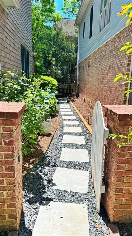 Atlanta, Georgia 30306, United States, 4 Bedrooms Bedrooms, ,4 BathroomsBathrooms,Residential,Active,58778