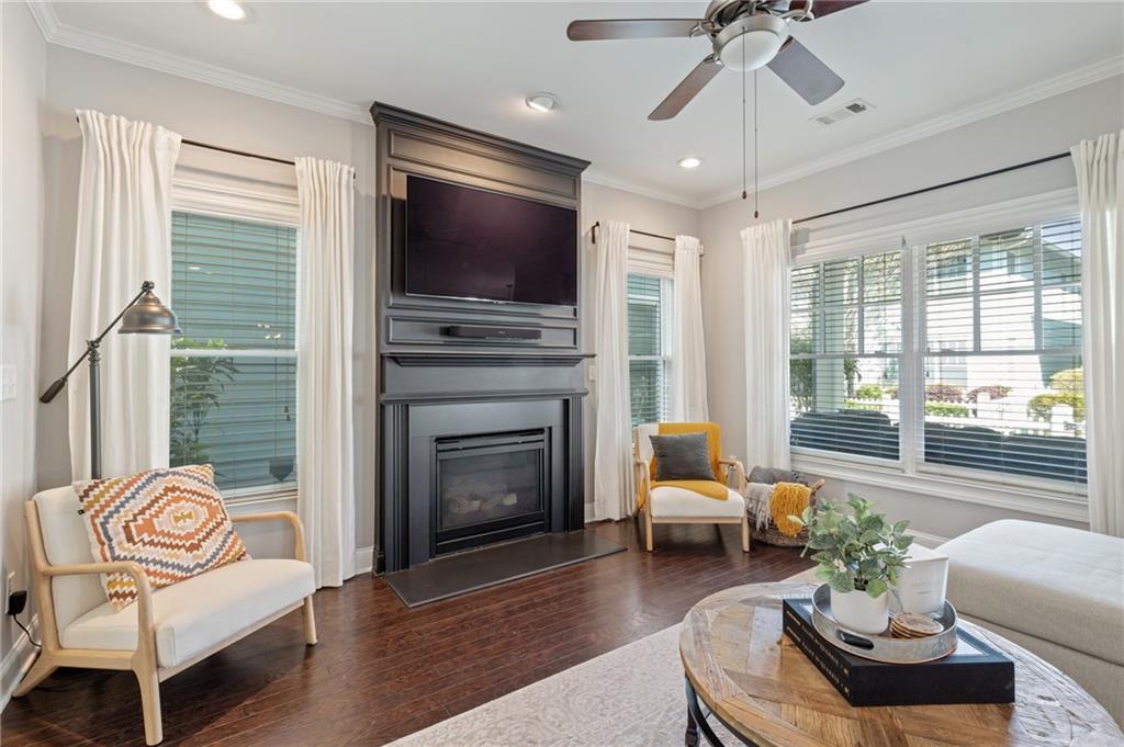 1338 Dupont Park NW